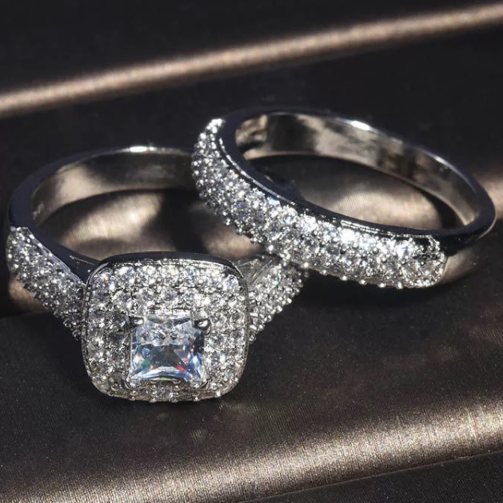 Sterling silver engagement set ring